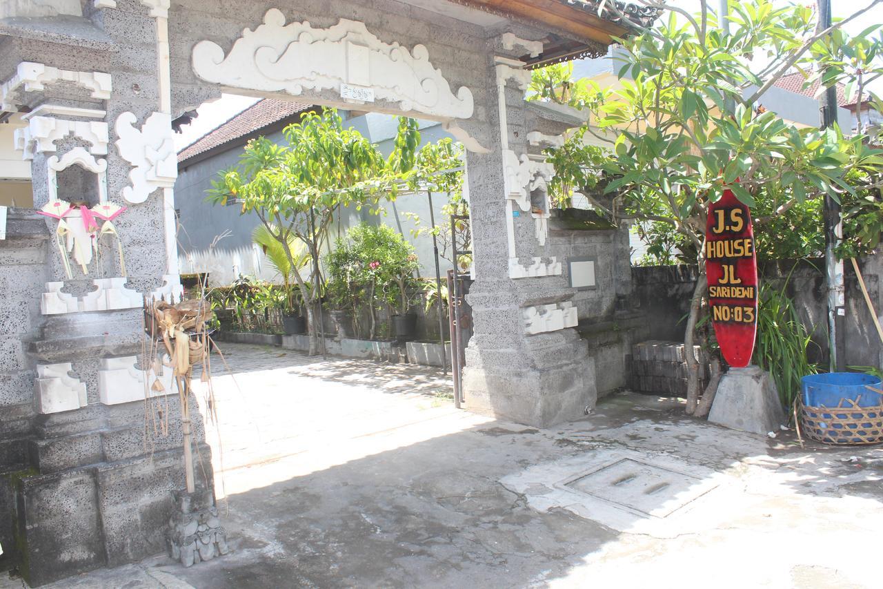 Js Guest House Seminyak  Exterior photo